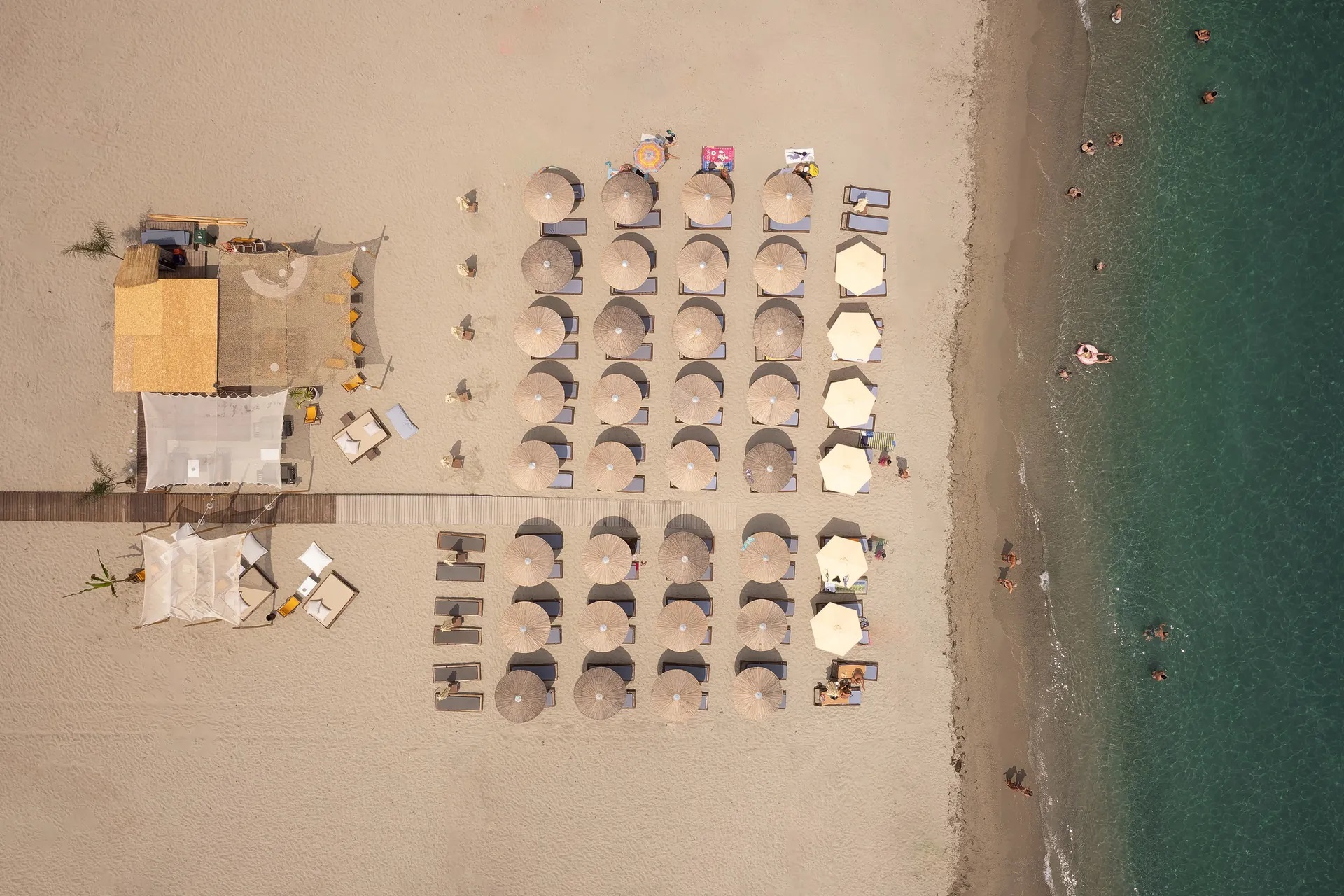 Agyra Seaview Hotel-Plaza.jpg