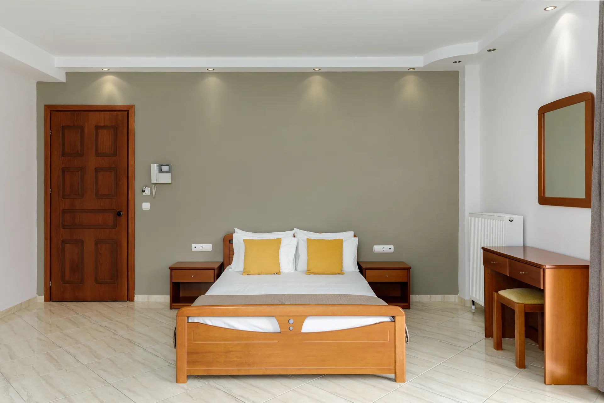 Agyra Seaview-Porodicni studio.jpg