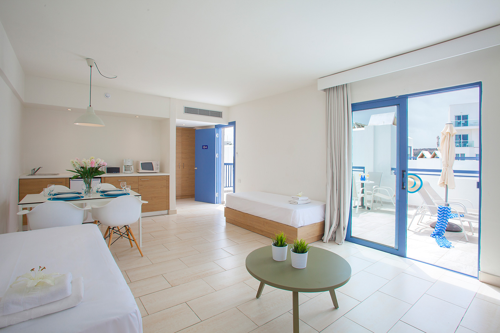 Nausicaa Beach Hotel-Jednosoban suite.jpg