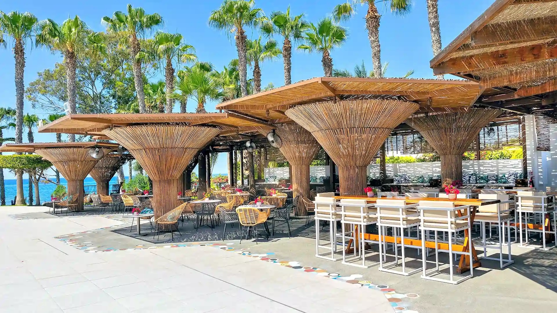 GrandResort by Leonardo Hotels-Bar.jpg