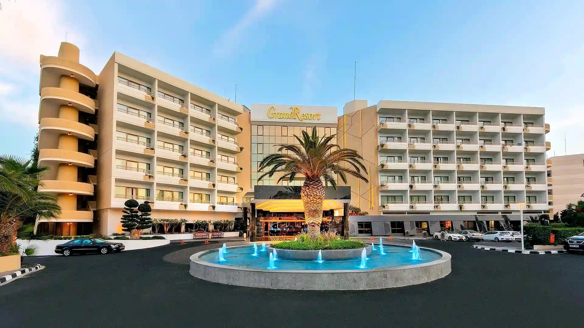 GrandResort by Leonardo Hotels-Hotel spolja.jpg