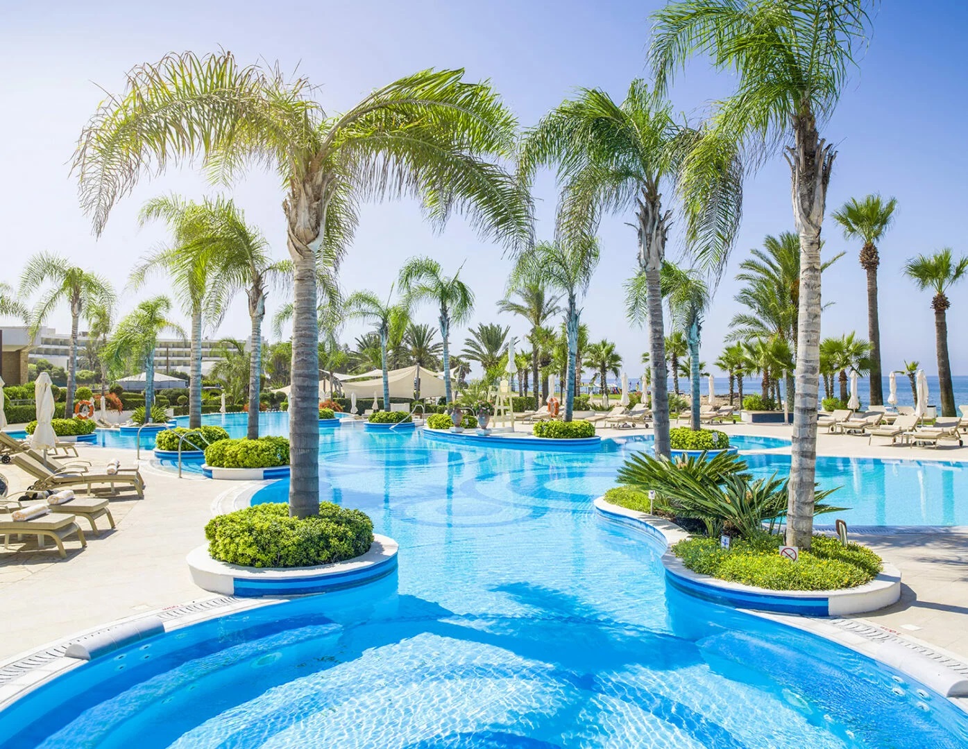 Kanika Olympic Lagoon Resort Paphos-Bazen.jpg