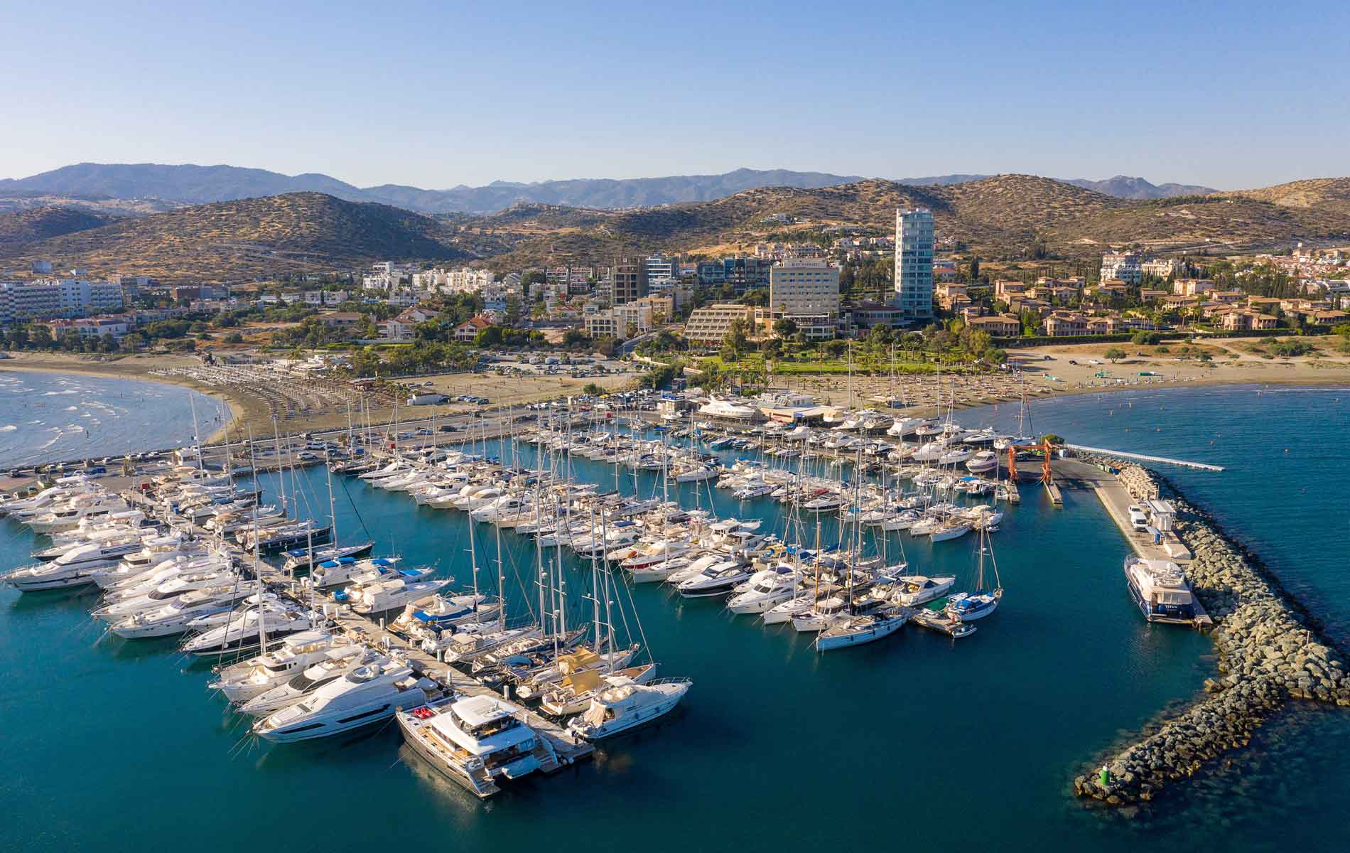 Hotel St Raphael Resort-Okruzenje hotela.jpg