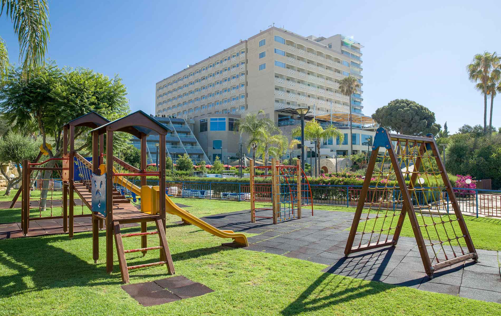 St Raphael Resort-Decije igraliste.jpg