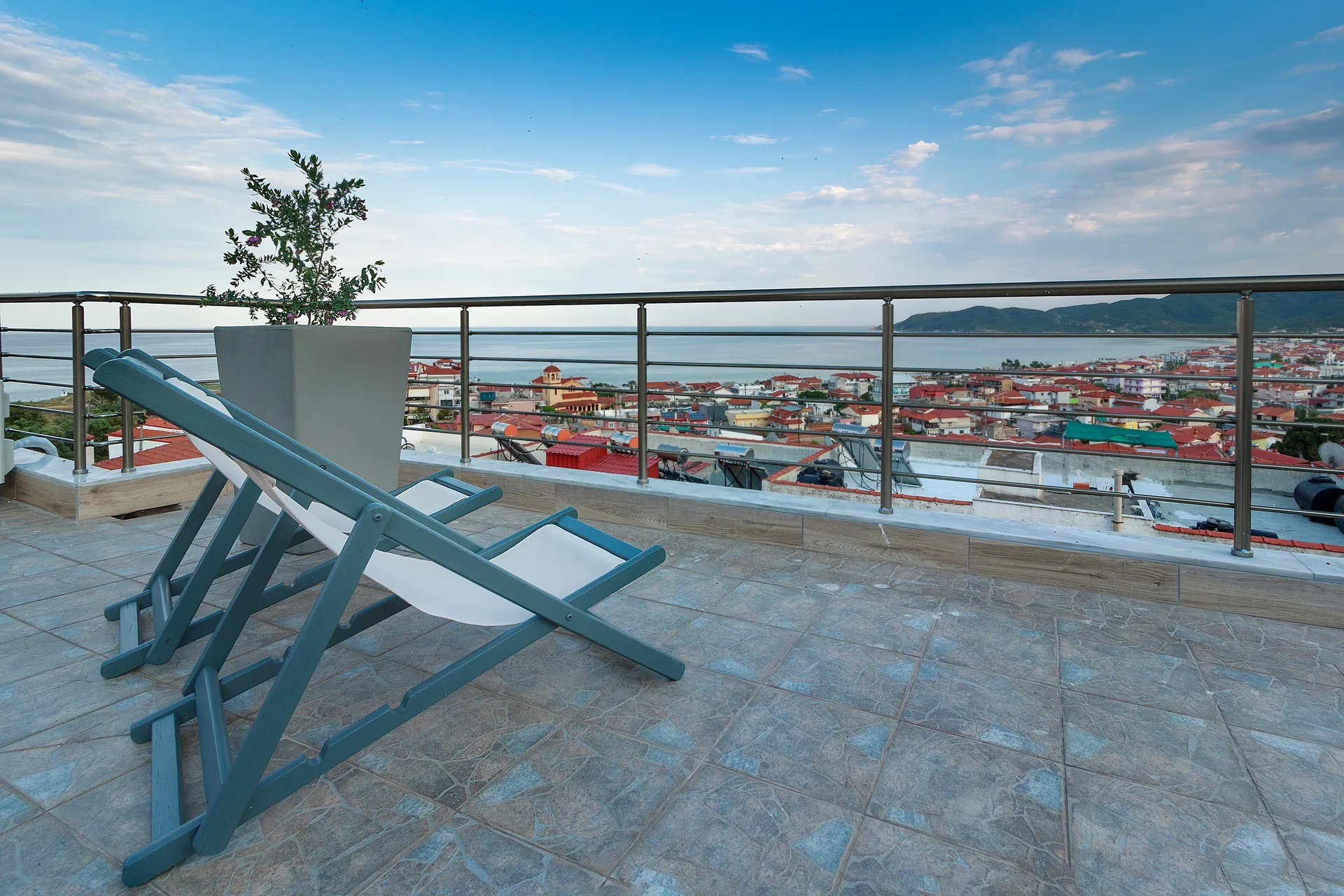 9 Ennea Luxury Rooms-Terasa.jpg