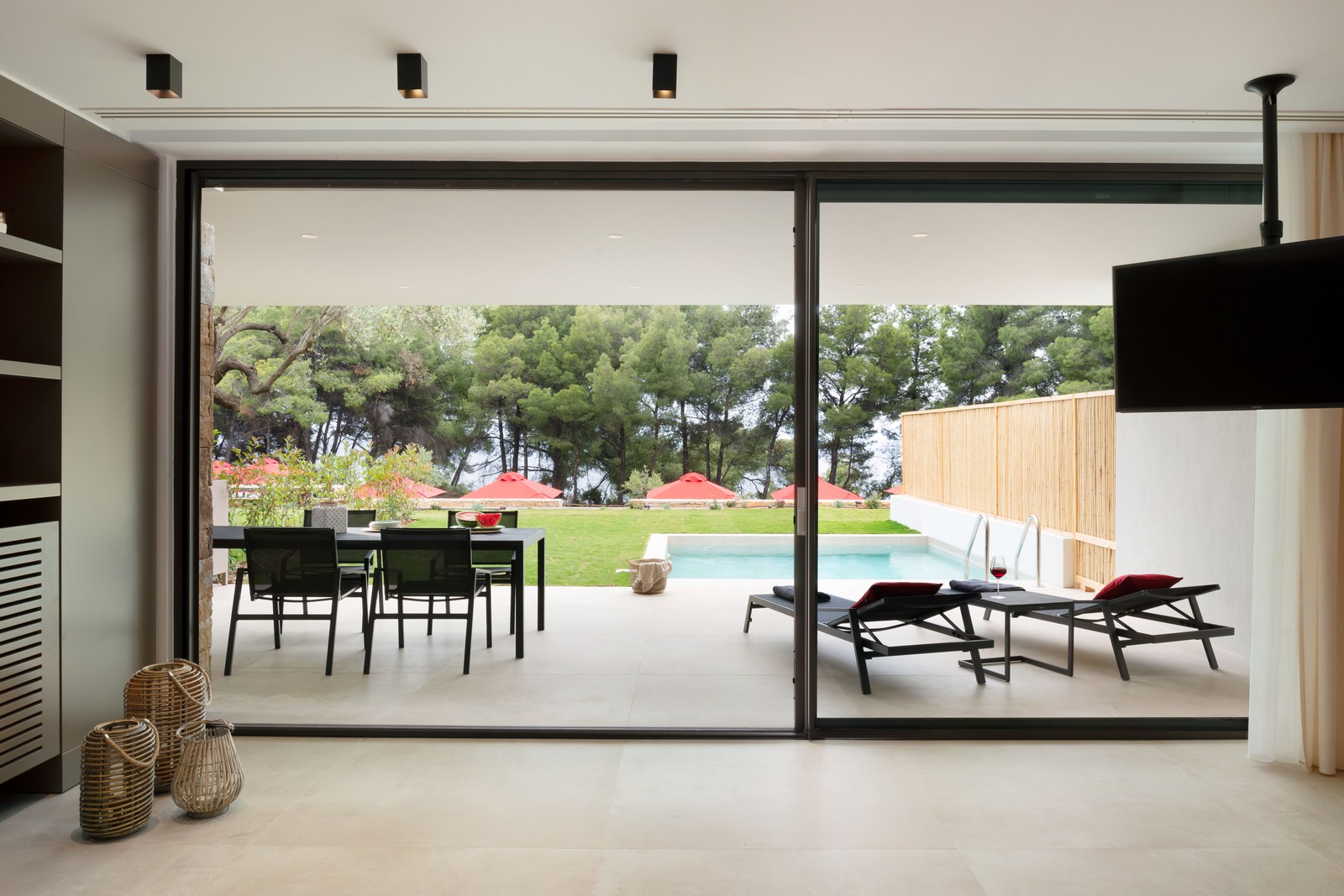 Amantes Villas & Suites-Vila sa bazenom.jpg