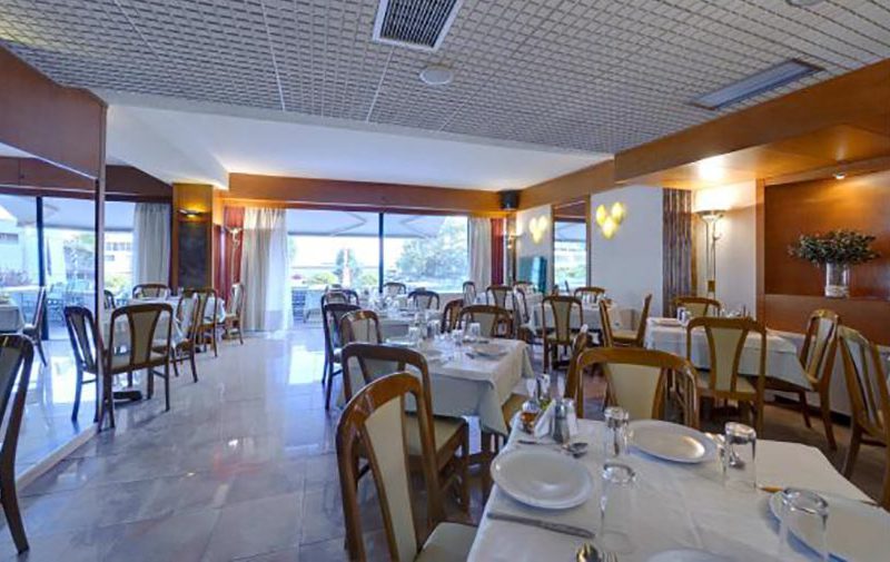 Hotel Esperia restaurant.jpg