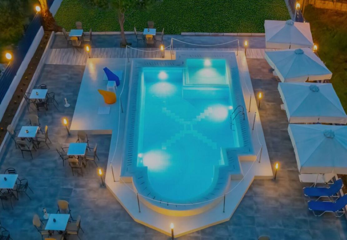 Hotel Thassian Riviera-Bazen na otvorenom.jpg