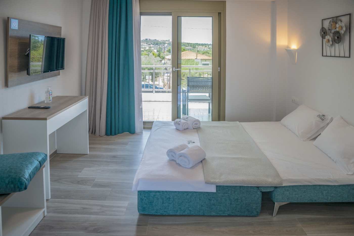 Oliva Suites-Deluxe cetvorokrevetni suite.jpg