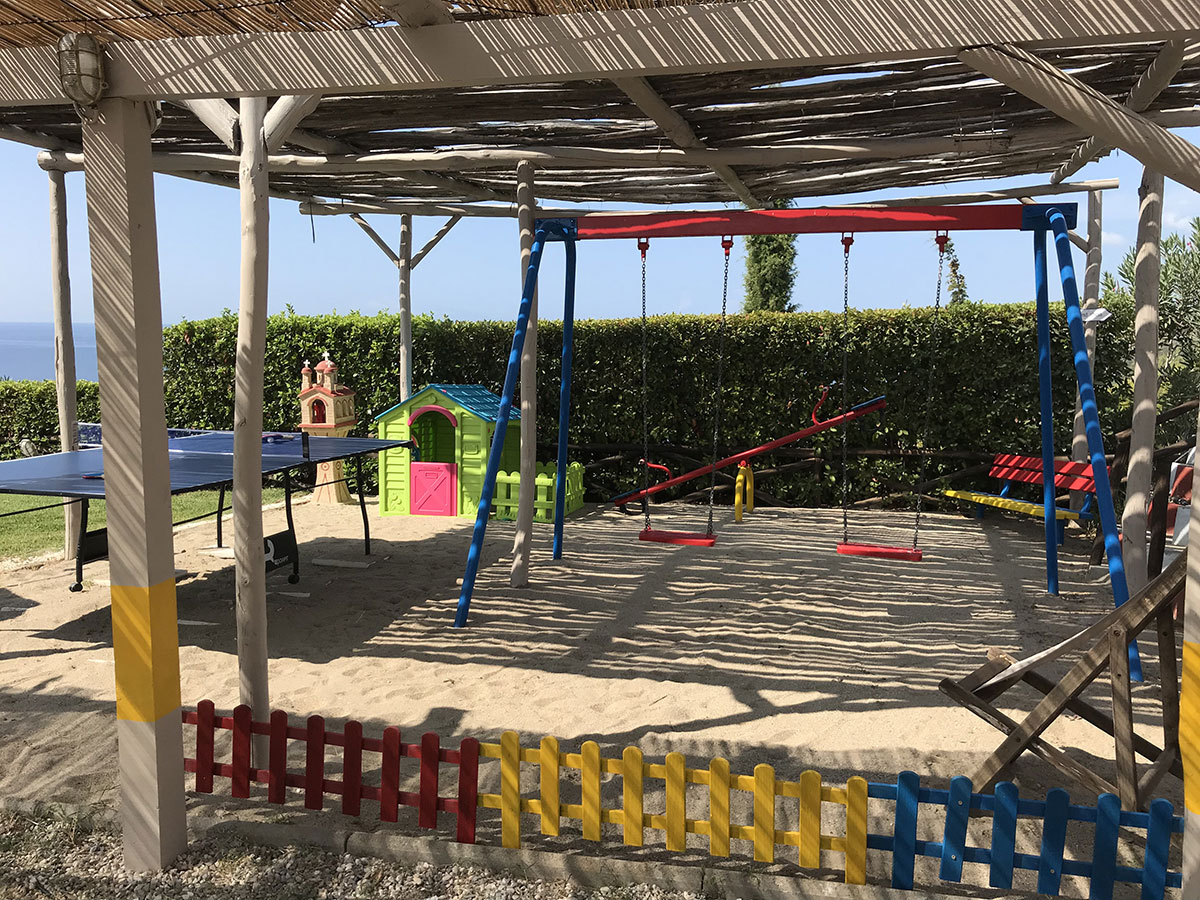 Palamidi Boutique Apartments Halkidiki-Decije igraliste.jpg