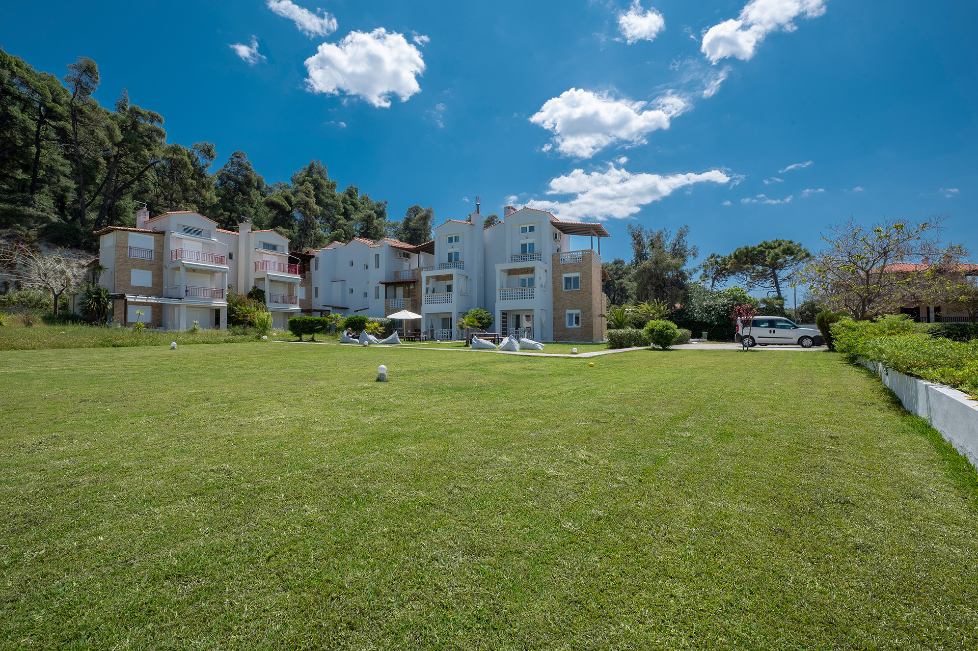 Sunset Villas Possidi-Dvoriste.jpg