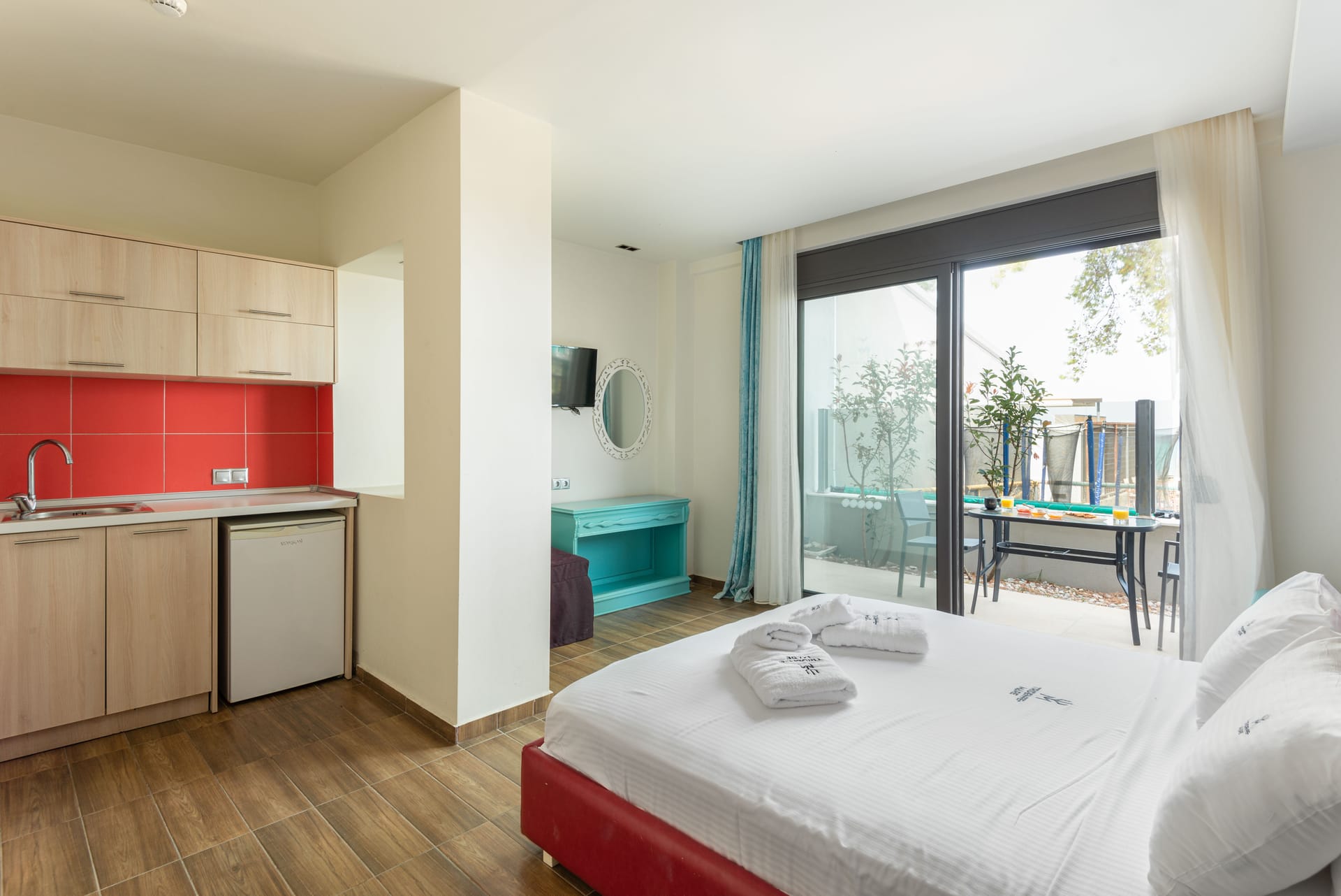Tridente Mare Luxury Apartments apartman sa pogledom na grad.jpg
