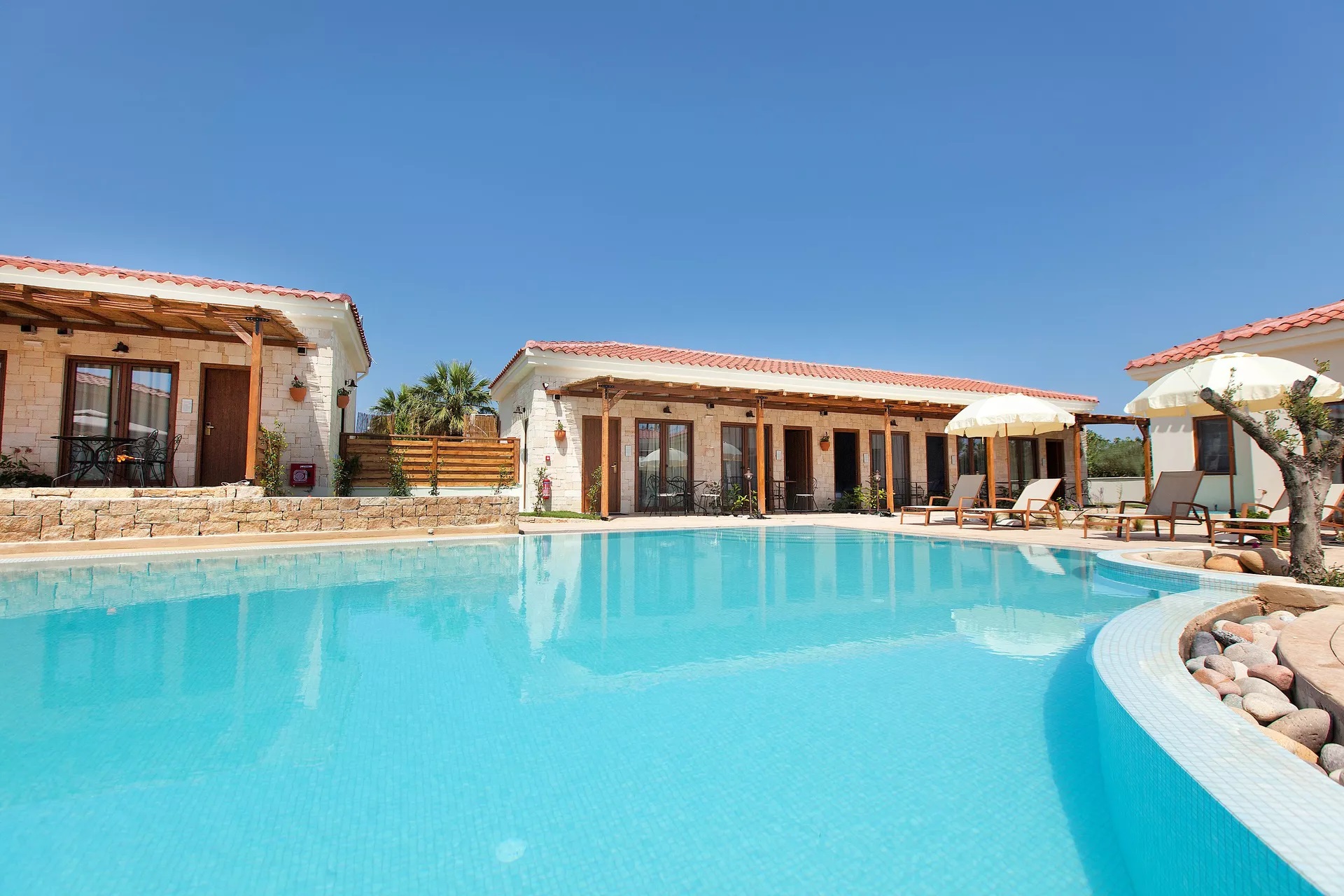 Casa Afytos Chalkdiki-Bazen na otvorenom.jpg