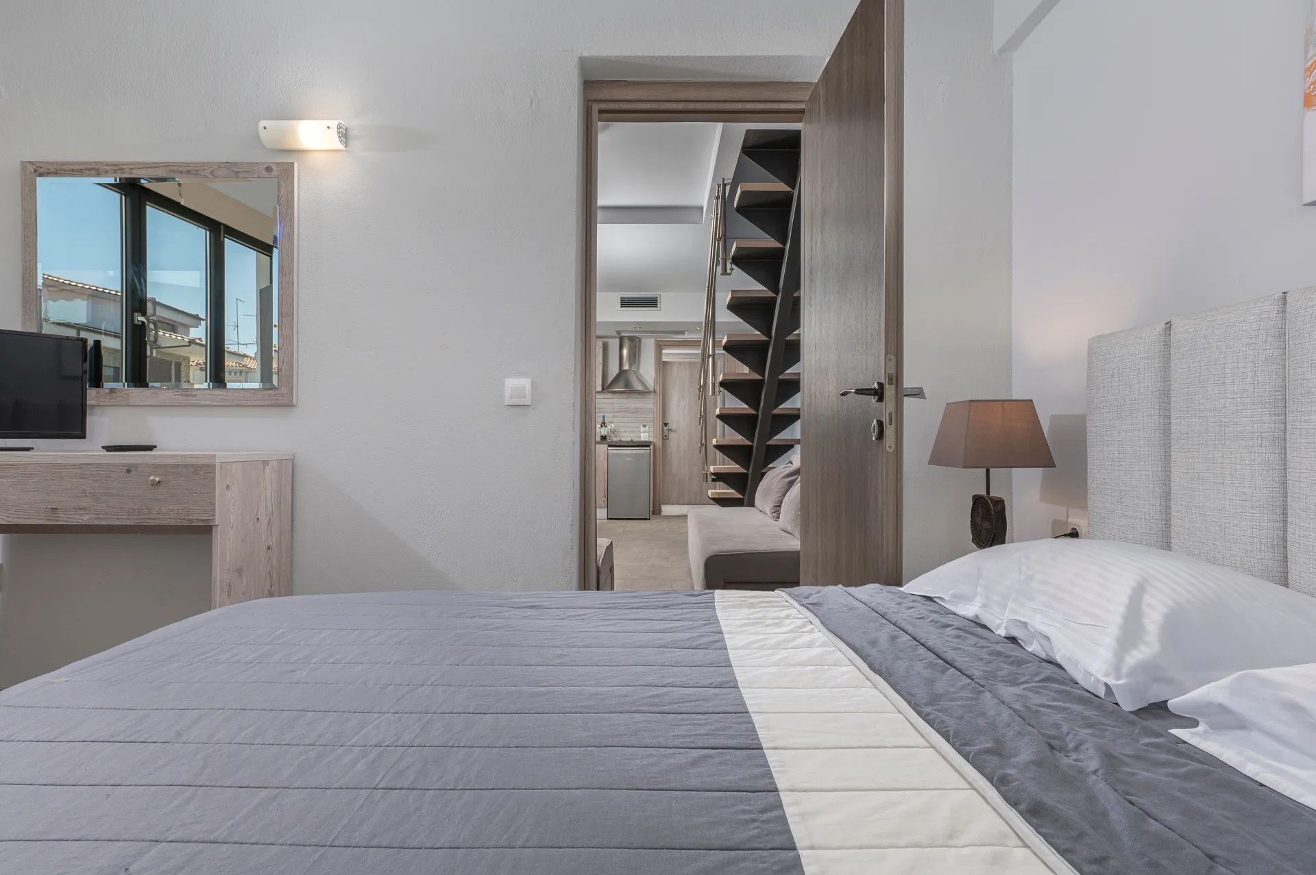 Adonis Luxury Village-Executive dvosoban suite sa spoljnim djakuzijem.jpg