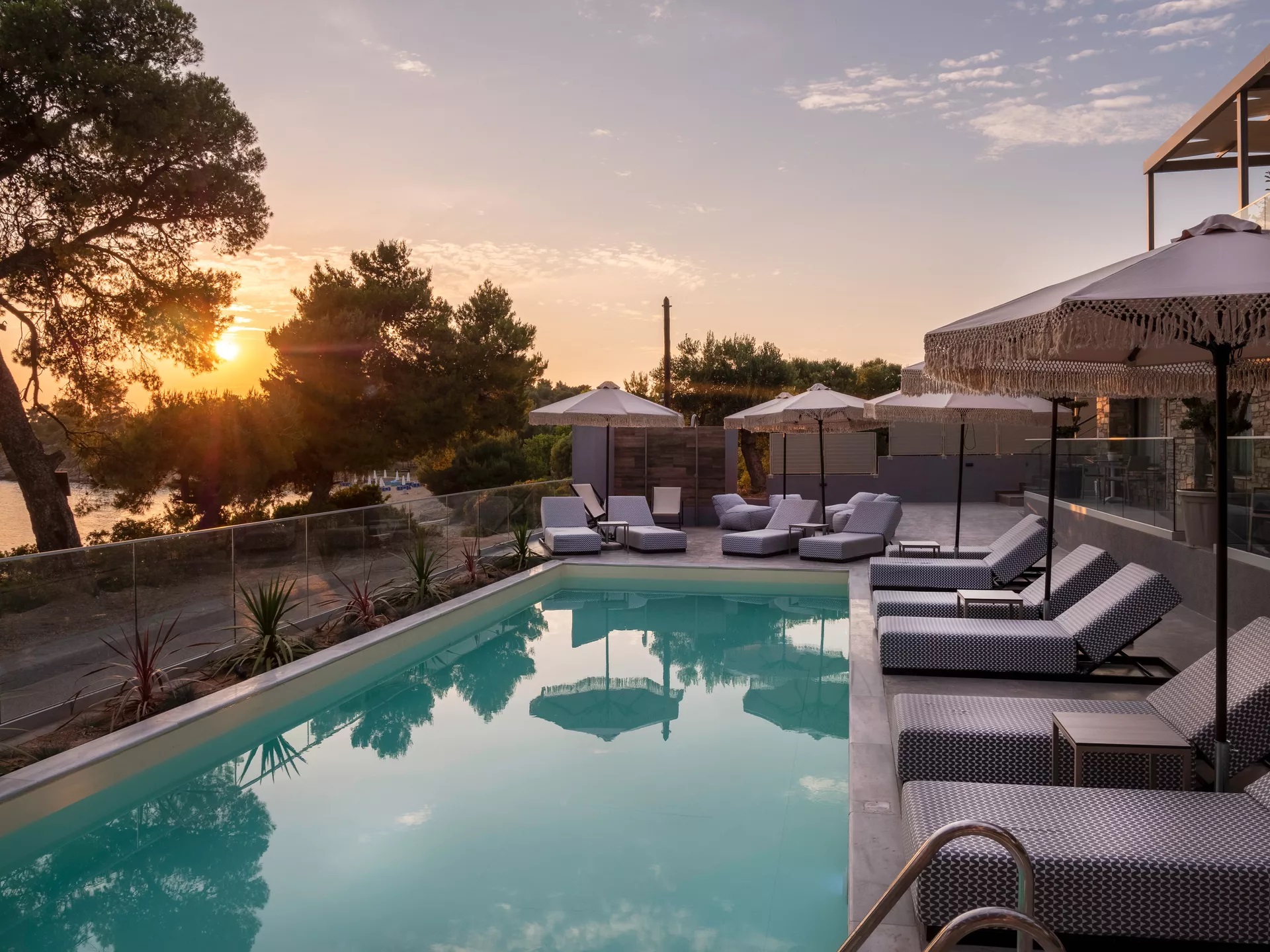 Casa Bloo Adults Only-Zalazak sunca.jpg