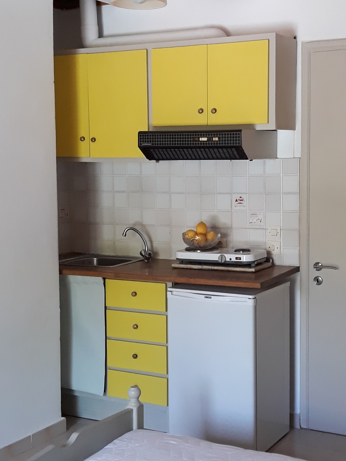 Fraxi Beach-Studio kuhinja.jpg