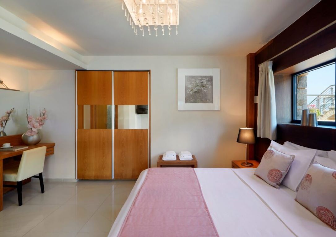 Karvouno Villas Sivota-Vila Michail spavaca soba.jpg