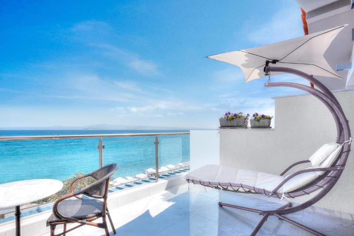 Art Boutique suites balkon (1).jpg