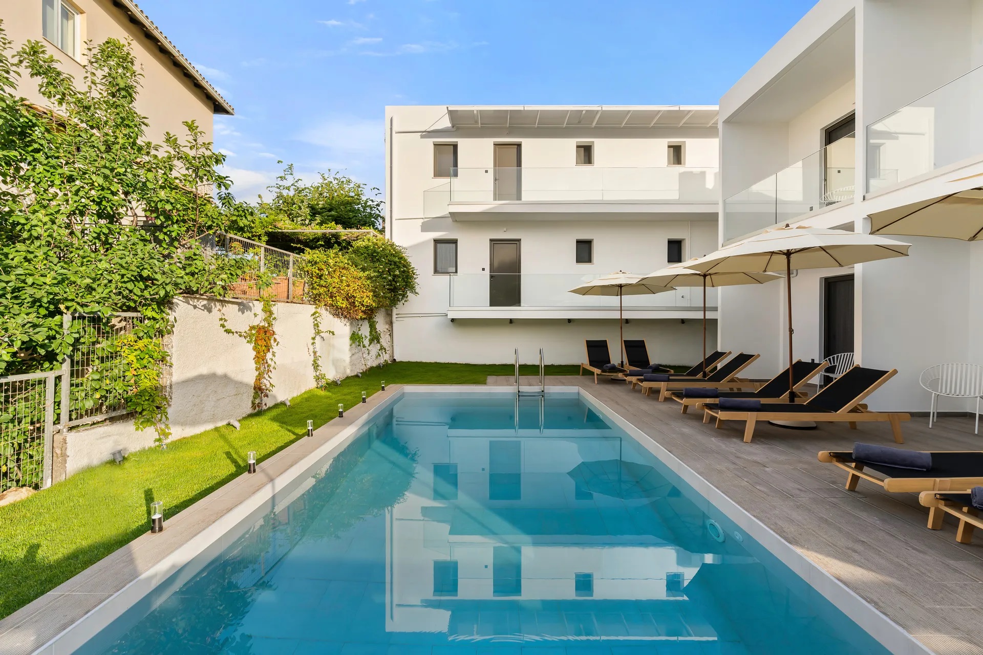 Sigma Luxury Rooms Hotel-Bazen.jpg