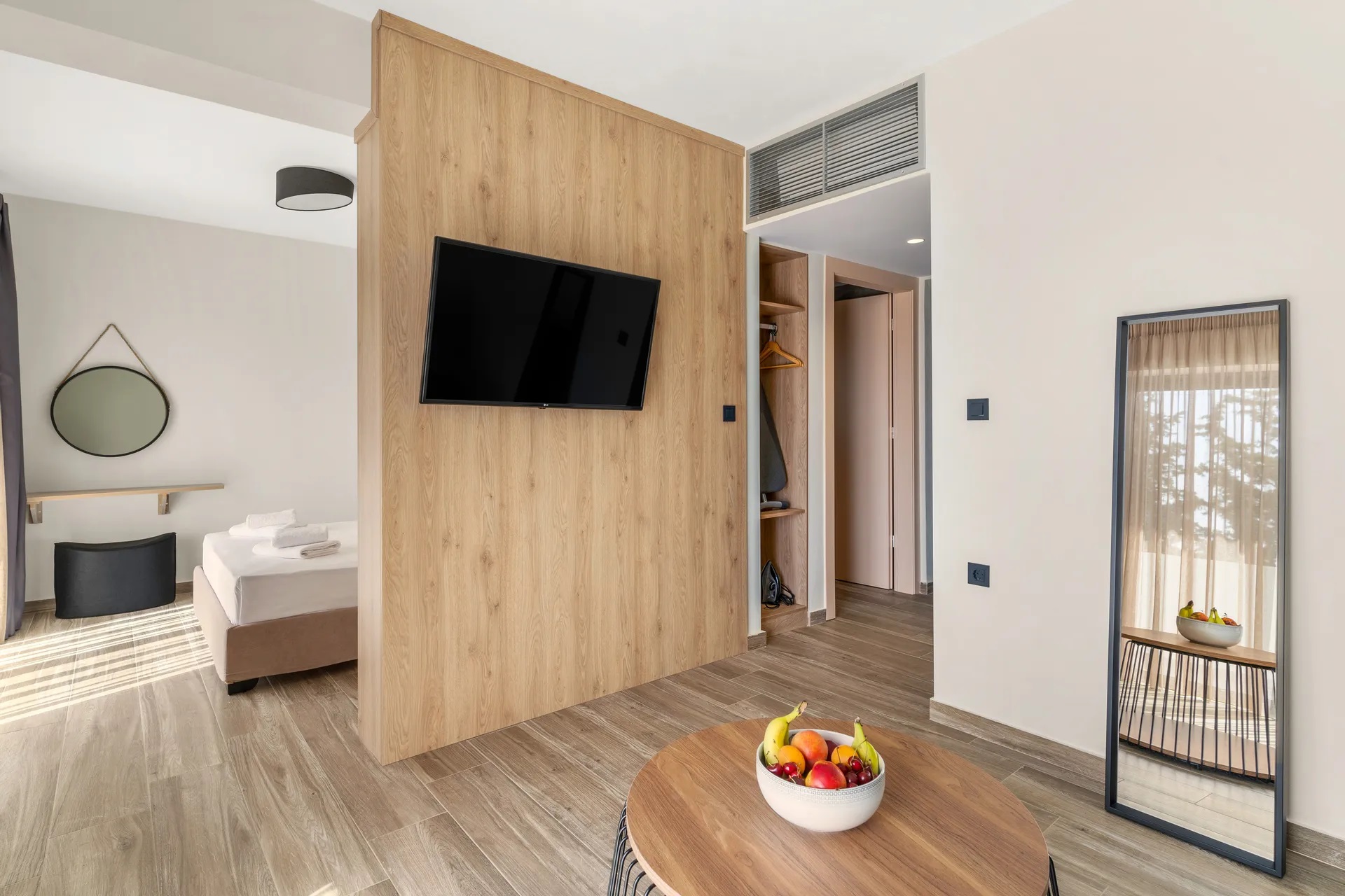 Sigma Luxury Rooms-Junior suite.jpg