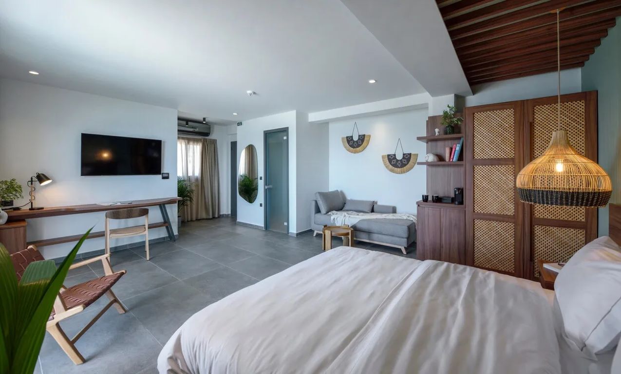 Amyntas Seafront Hotel-Amyntas suite pogled more.jpg