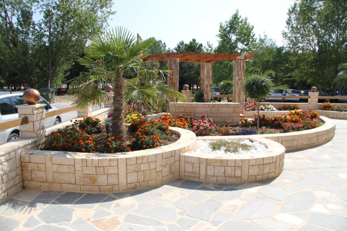 Hotel Aphrodite.jpg