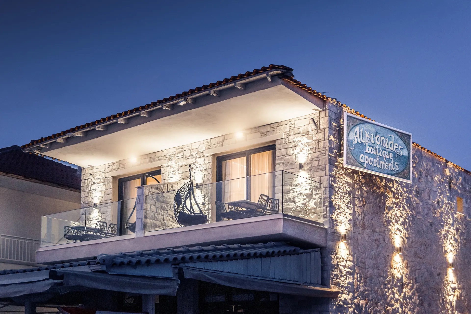 Alkionides Apartments-Nocni izgled.jpg