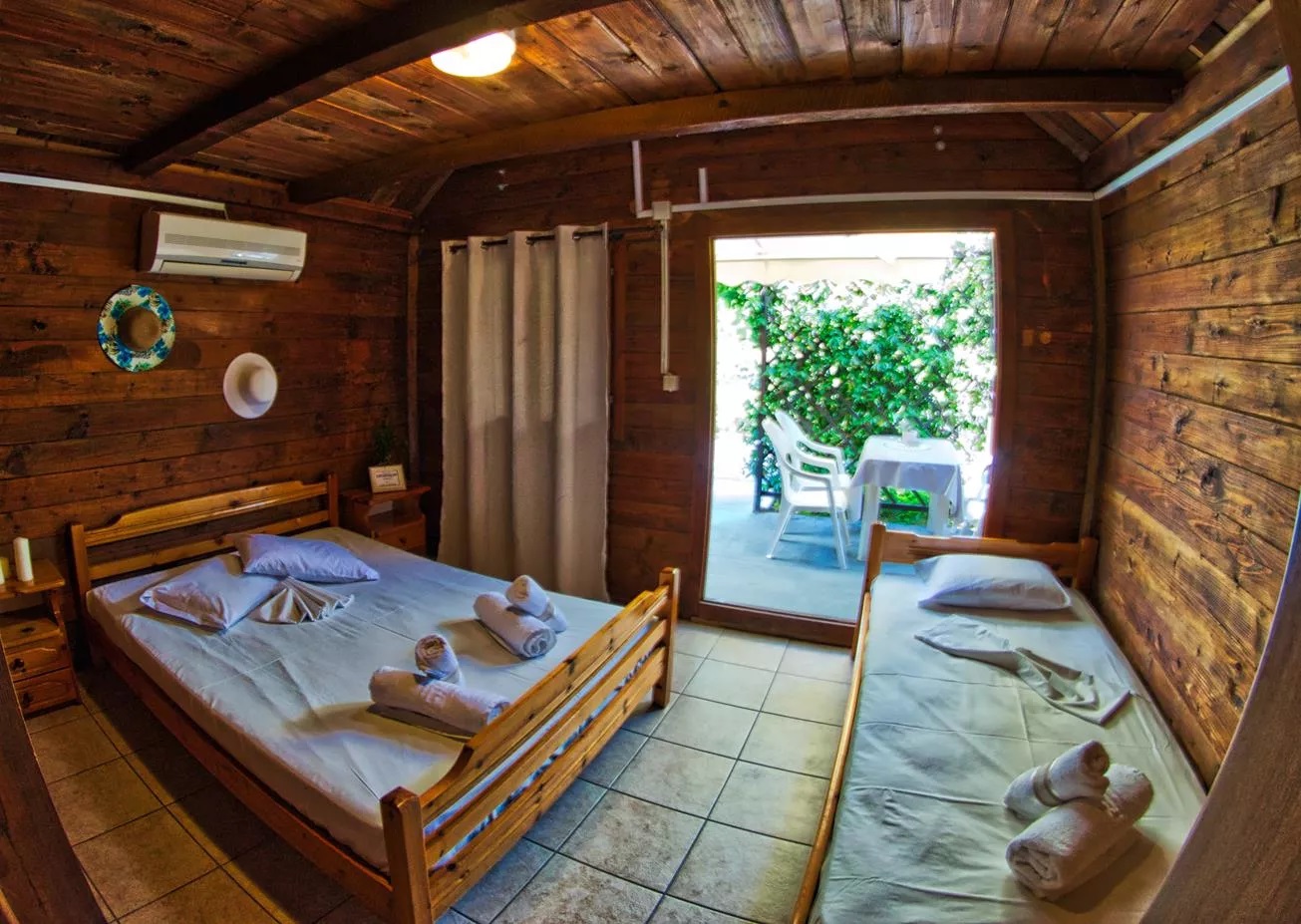 Epohikon Studion-Bungalow unutra.jpg