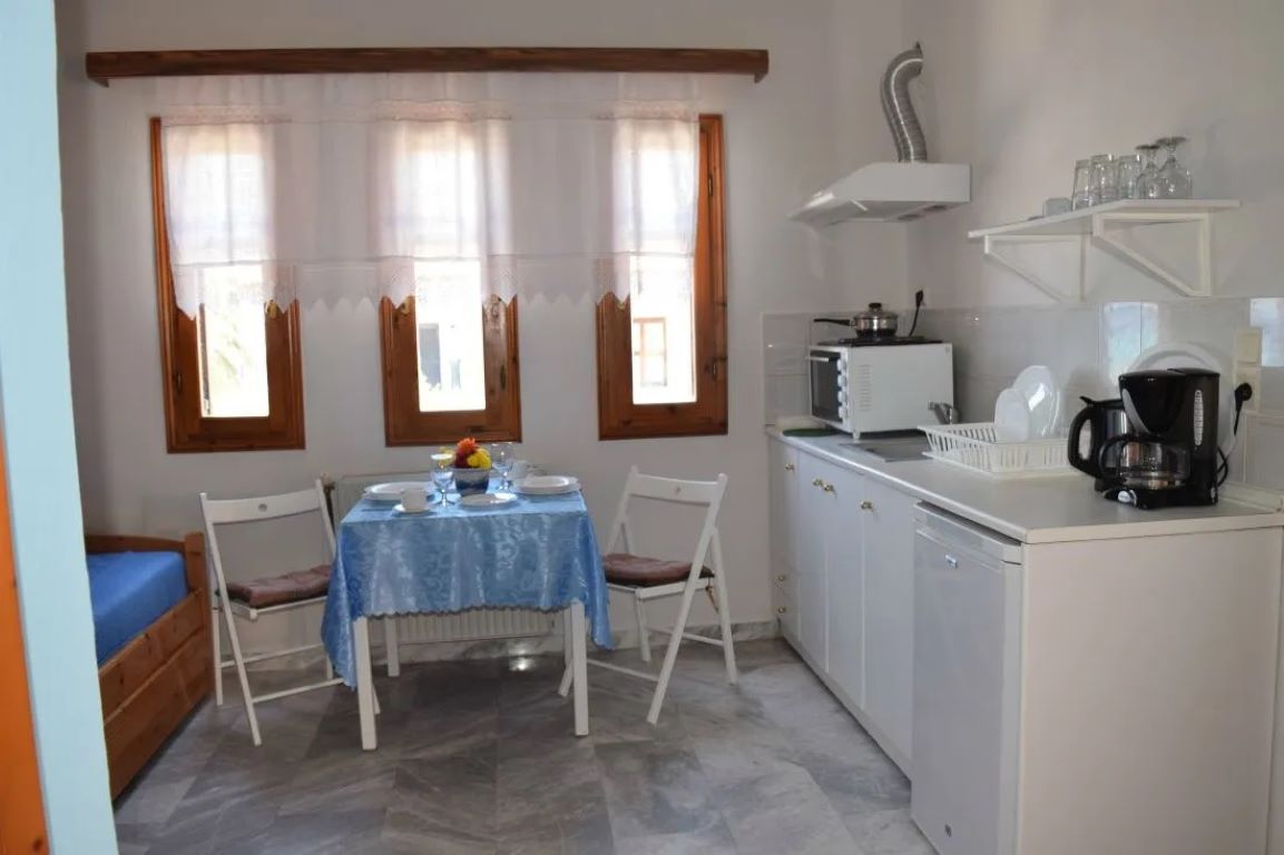 Kyani Akti Apartments-Superior trokrevetna soba.jpg