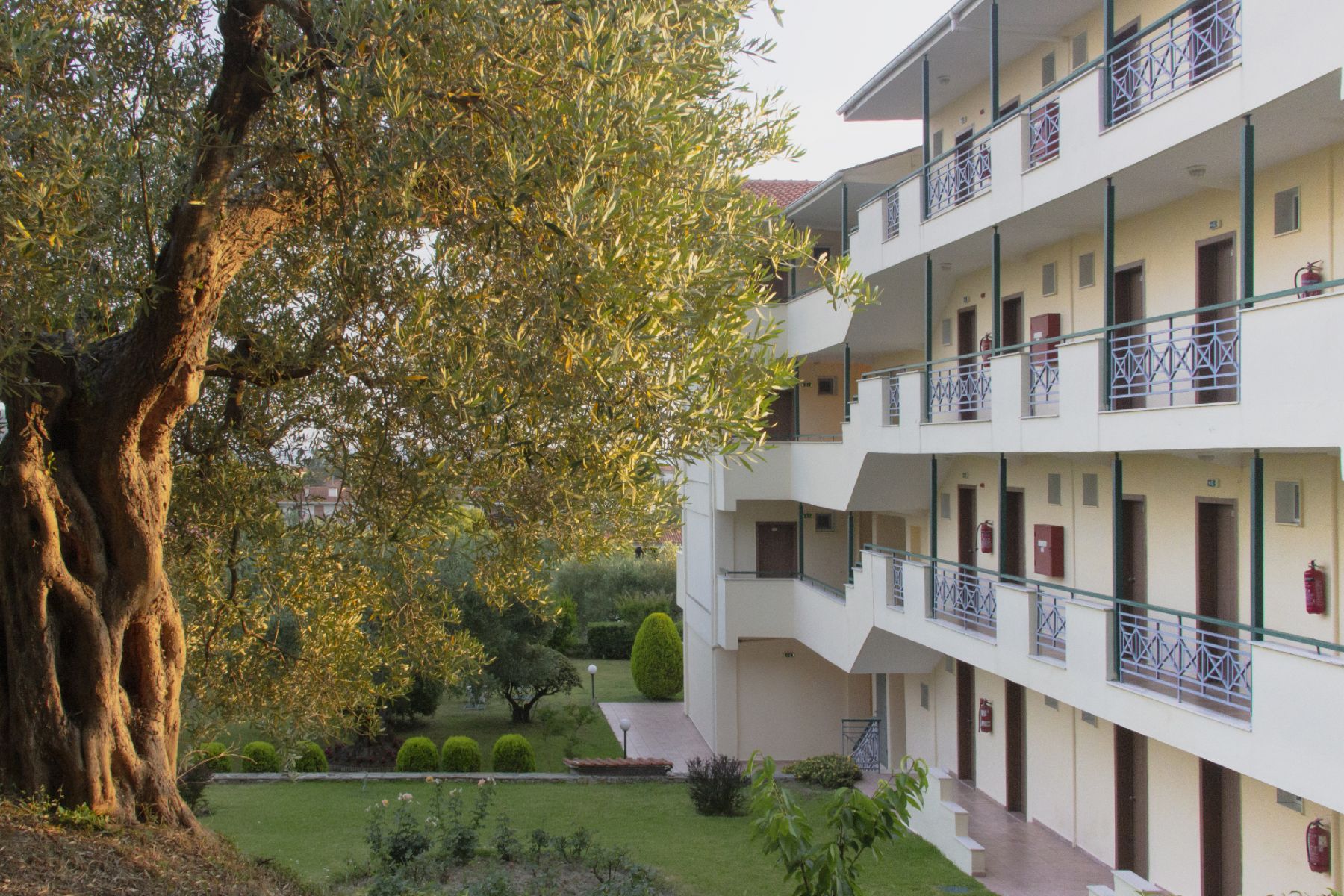 Hotel Julia-izgled spolja.jpg