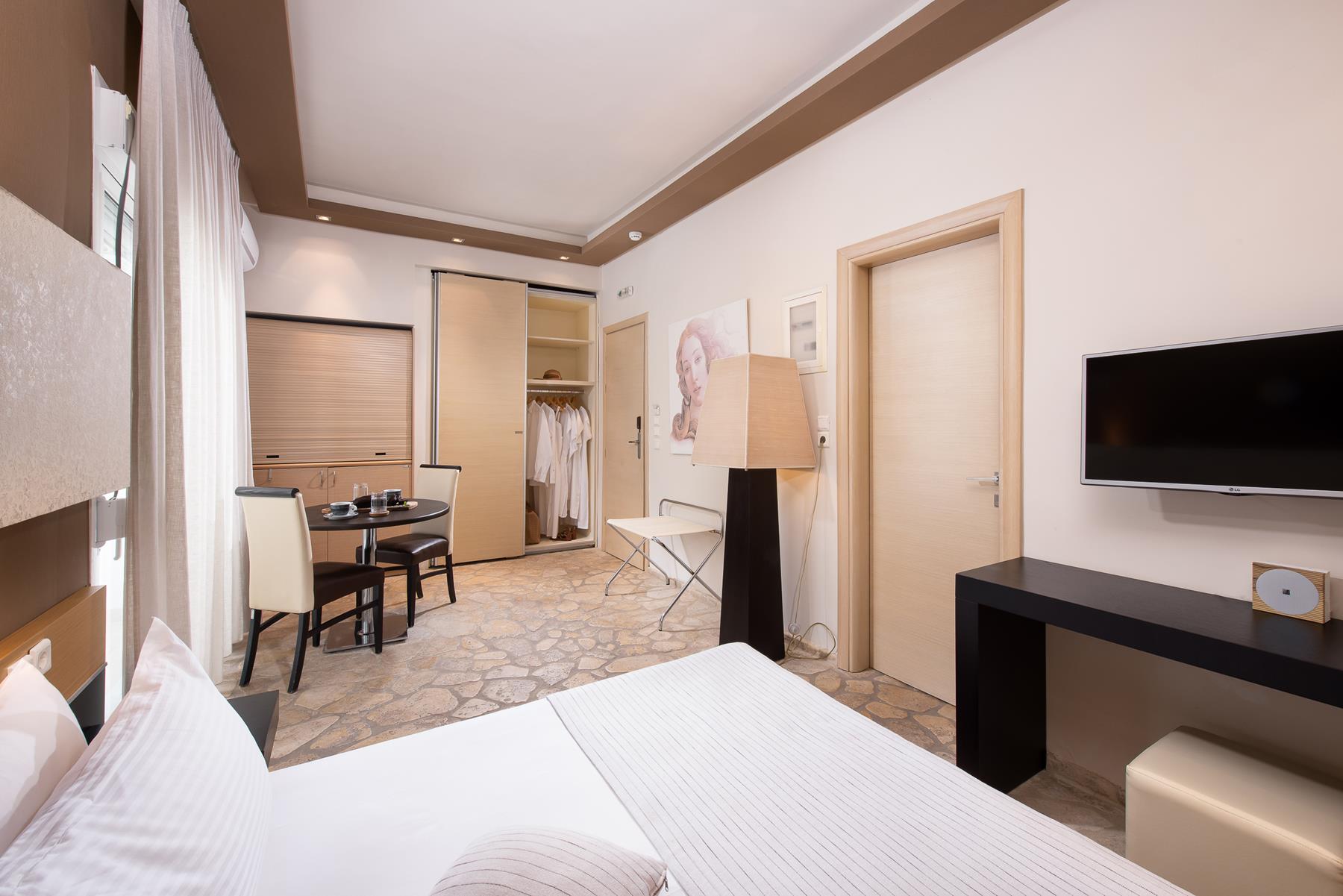 Hotel Afrodite suites junior apartman.jpg