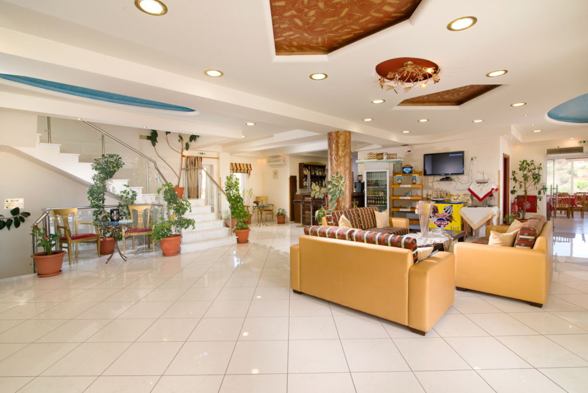 Hotel Diamond unutrašnji prostor hotela.jpg