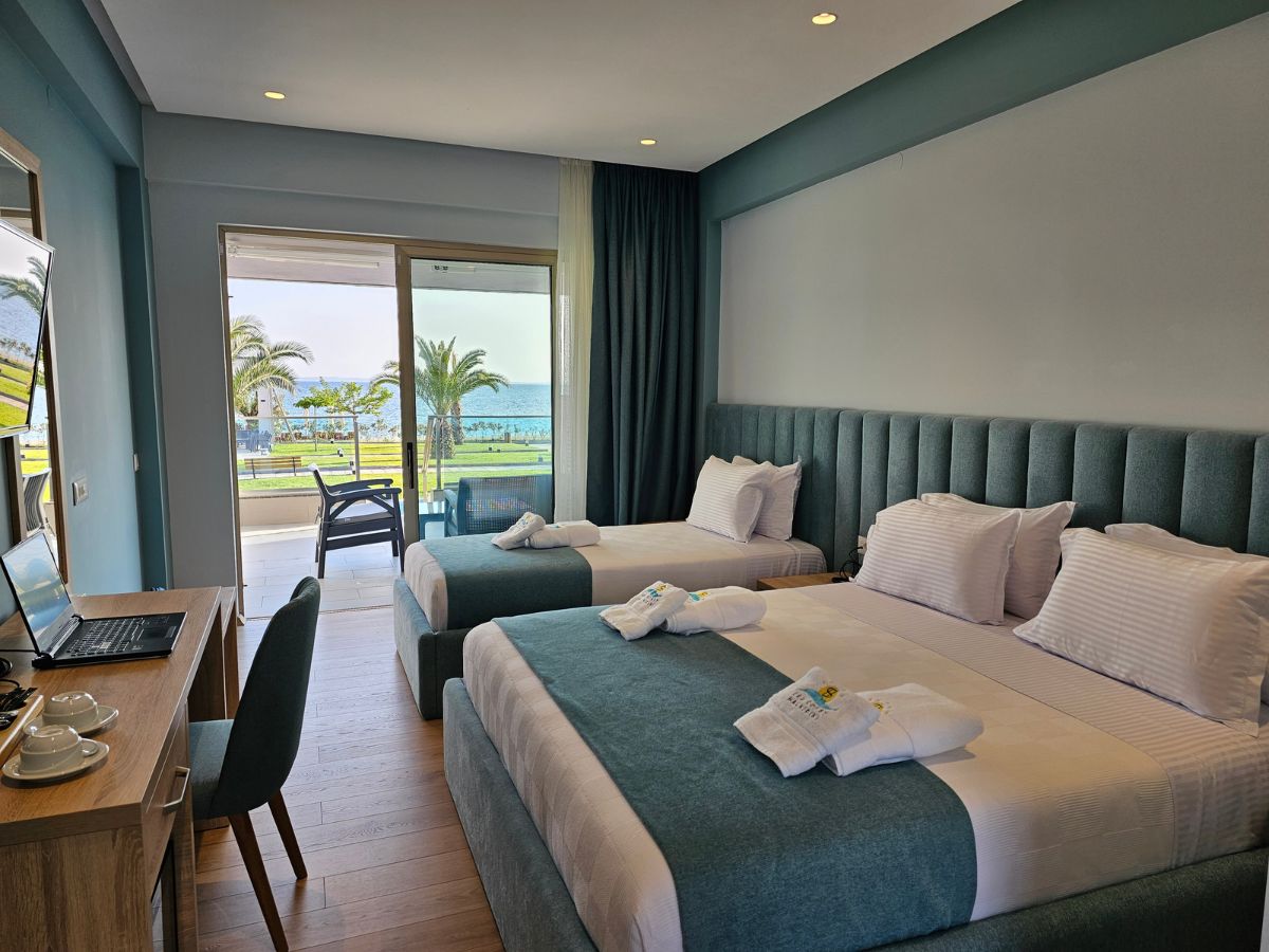 Sea Coast Resort-Deluxe soba.jpg