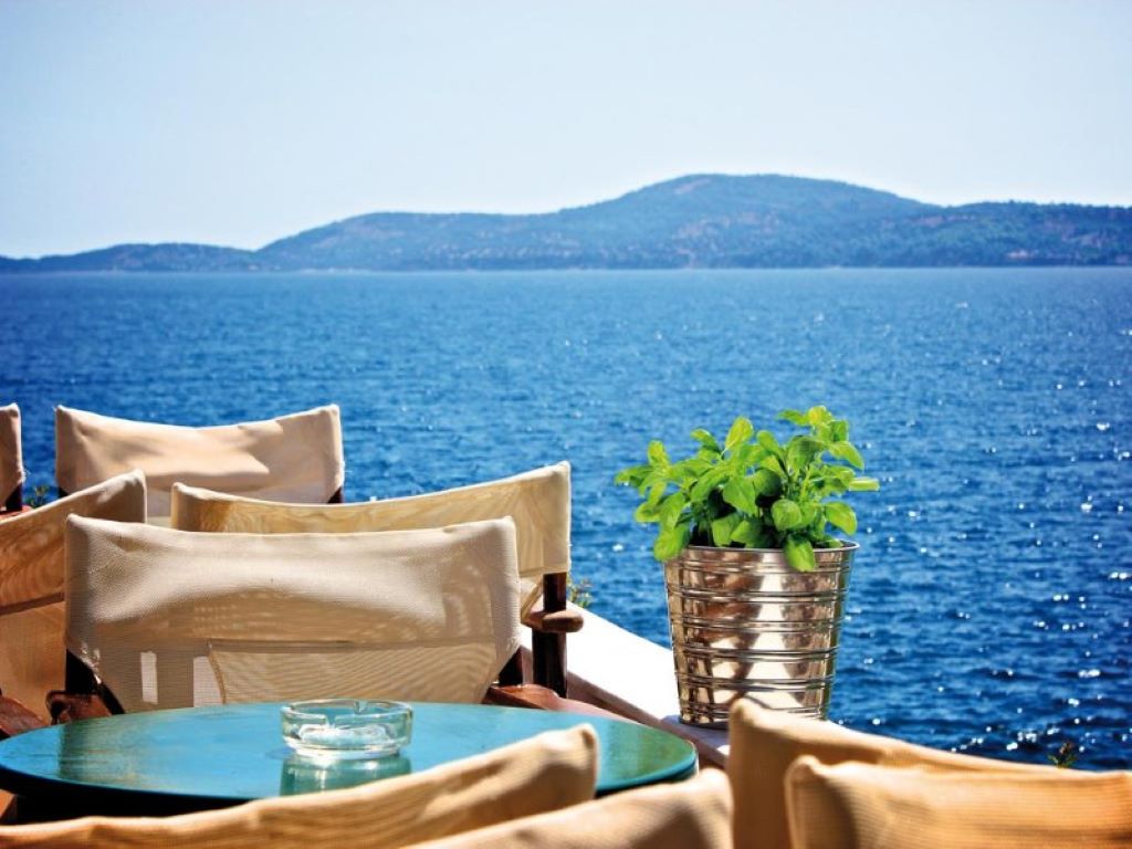 Porto Valitsa-Pogled na more.jpg
