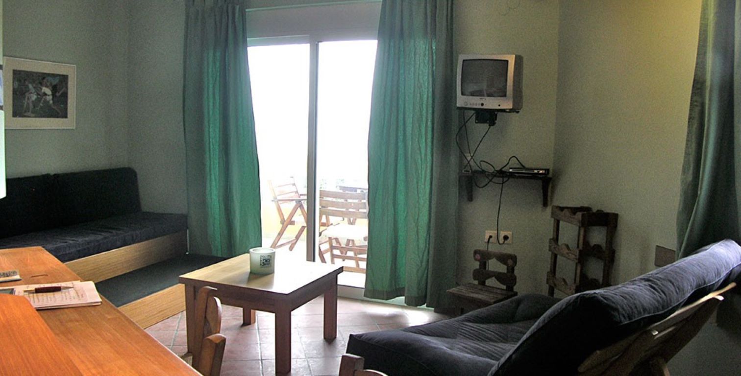 Porto Valitsa-Superior suite.jpg