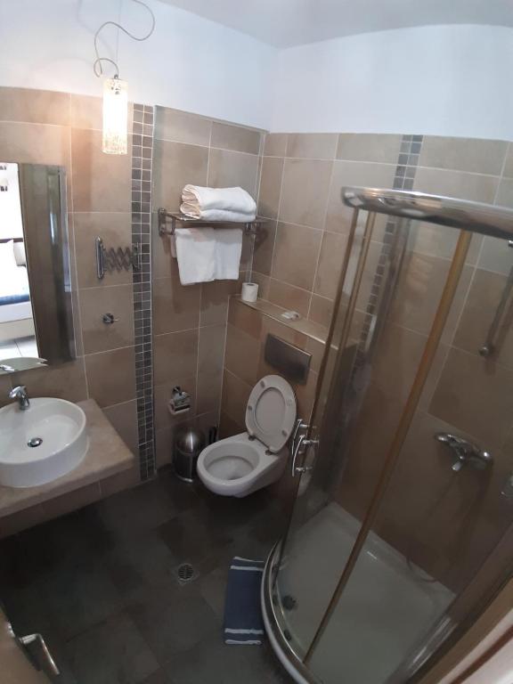 Afroditi hotel kupatilo.jpg