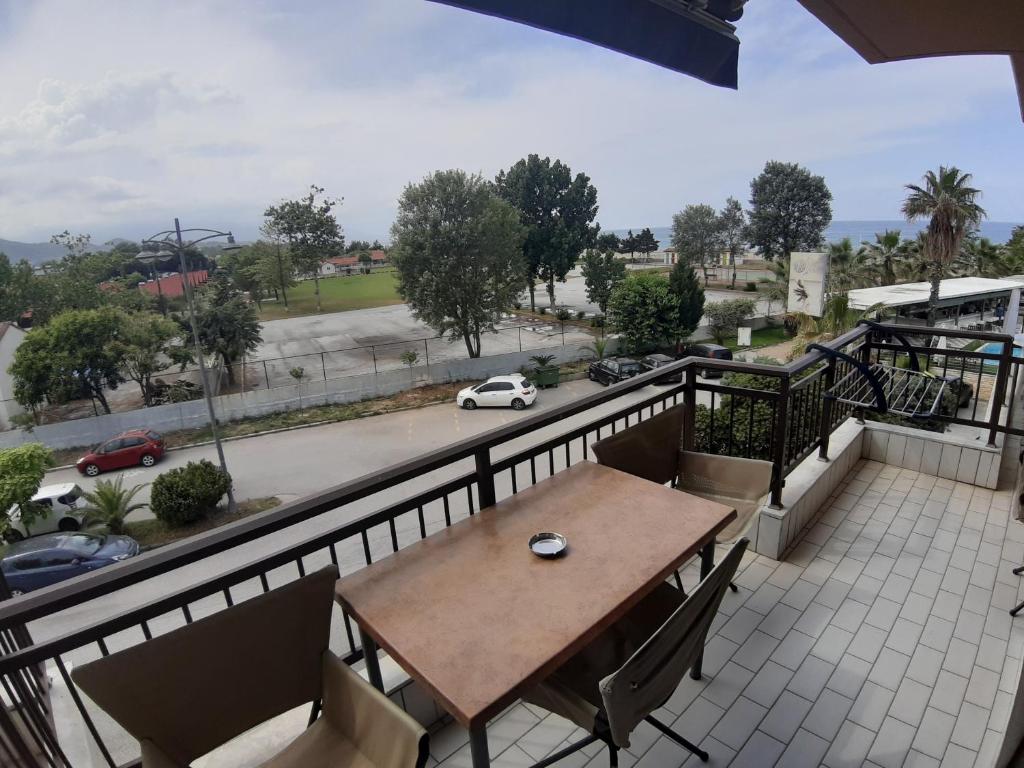 Afroditi hotel terasa.jpg