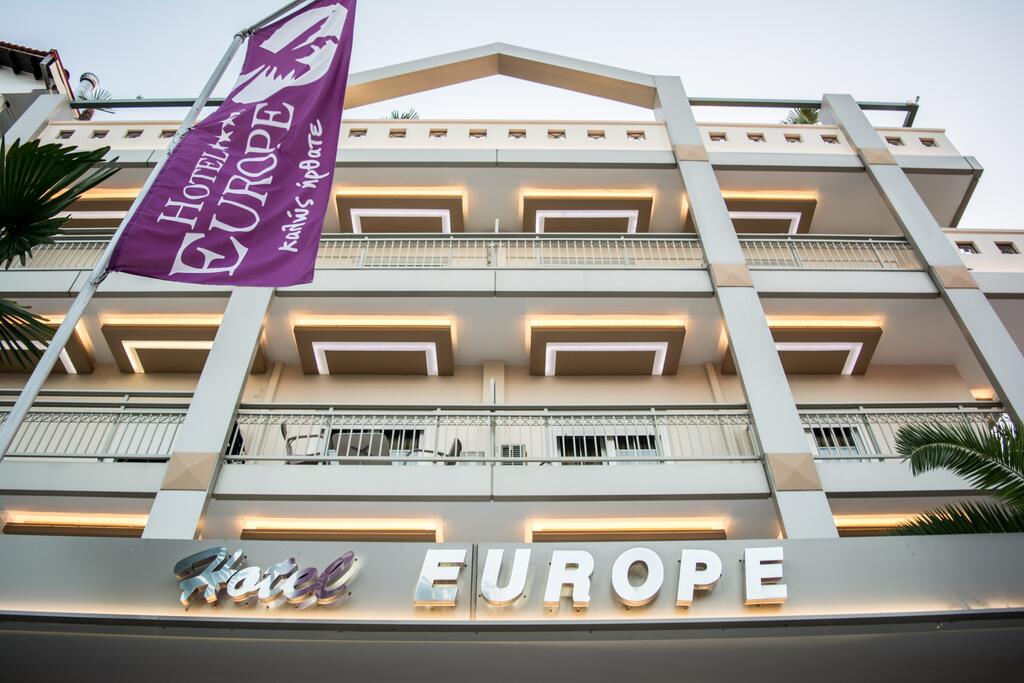 Hotel Europe 2.jpg