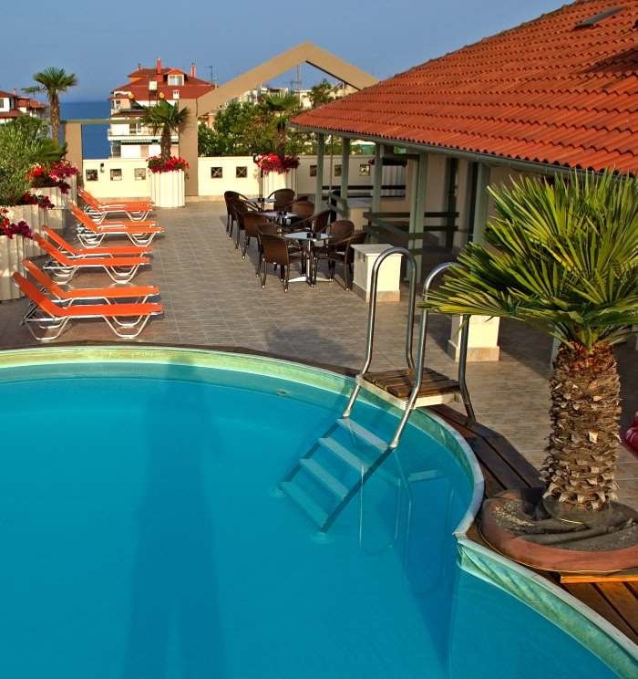 Hotel Europe pool.jpg