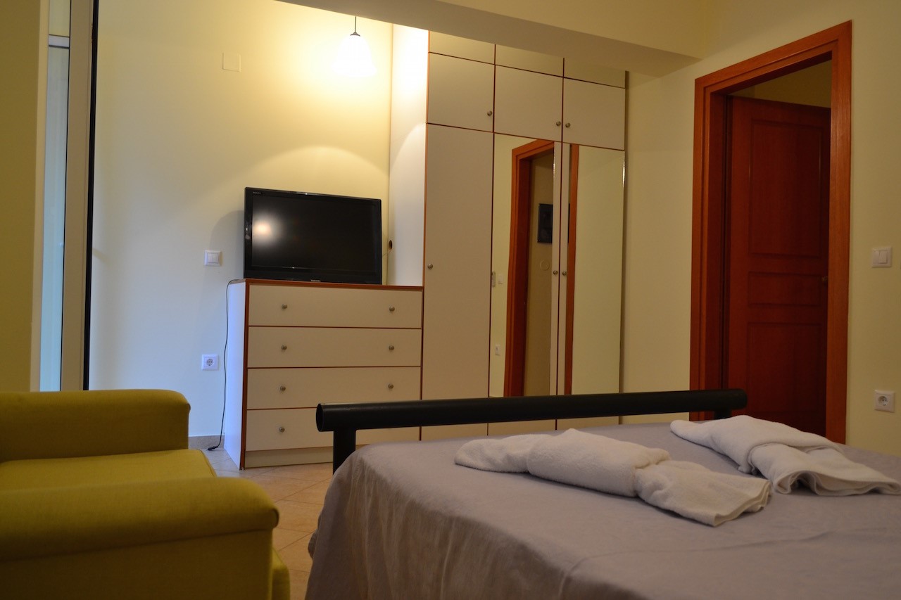 Eva apartments studio 2.jpg