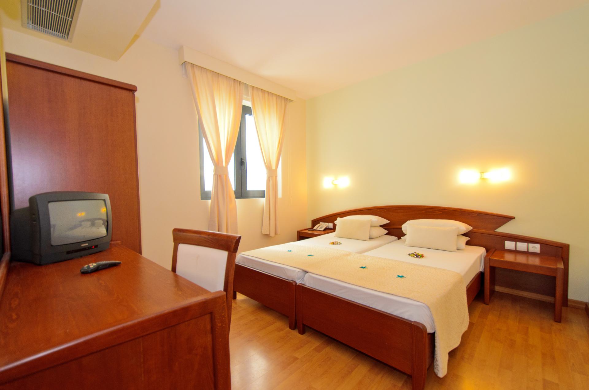 Hotel Evilion _ Stilvi family rooms 1.jpg