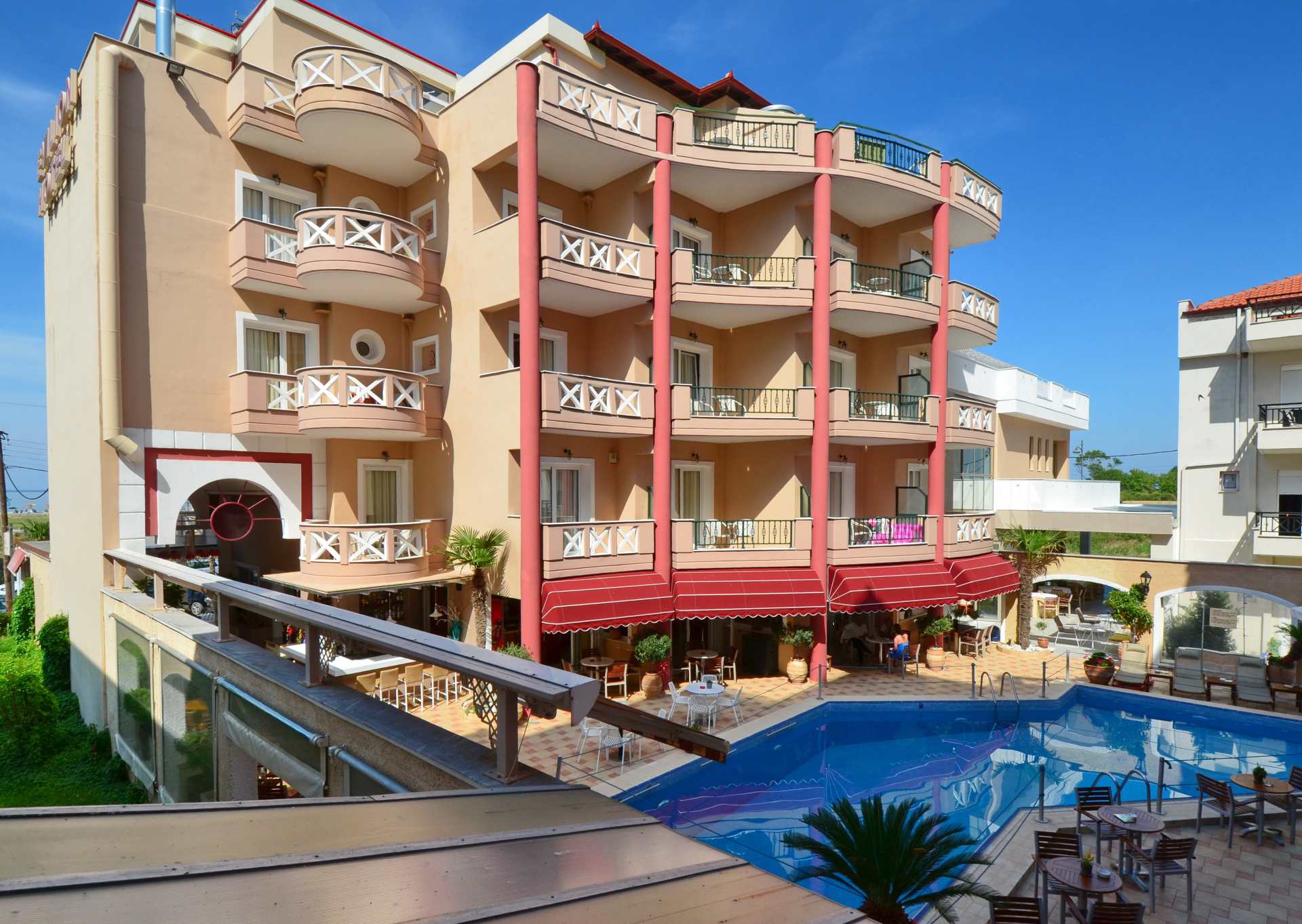Hotel Evilion _ Stilvi.jpg