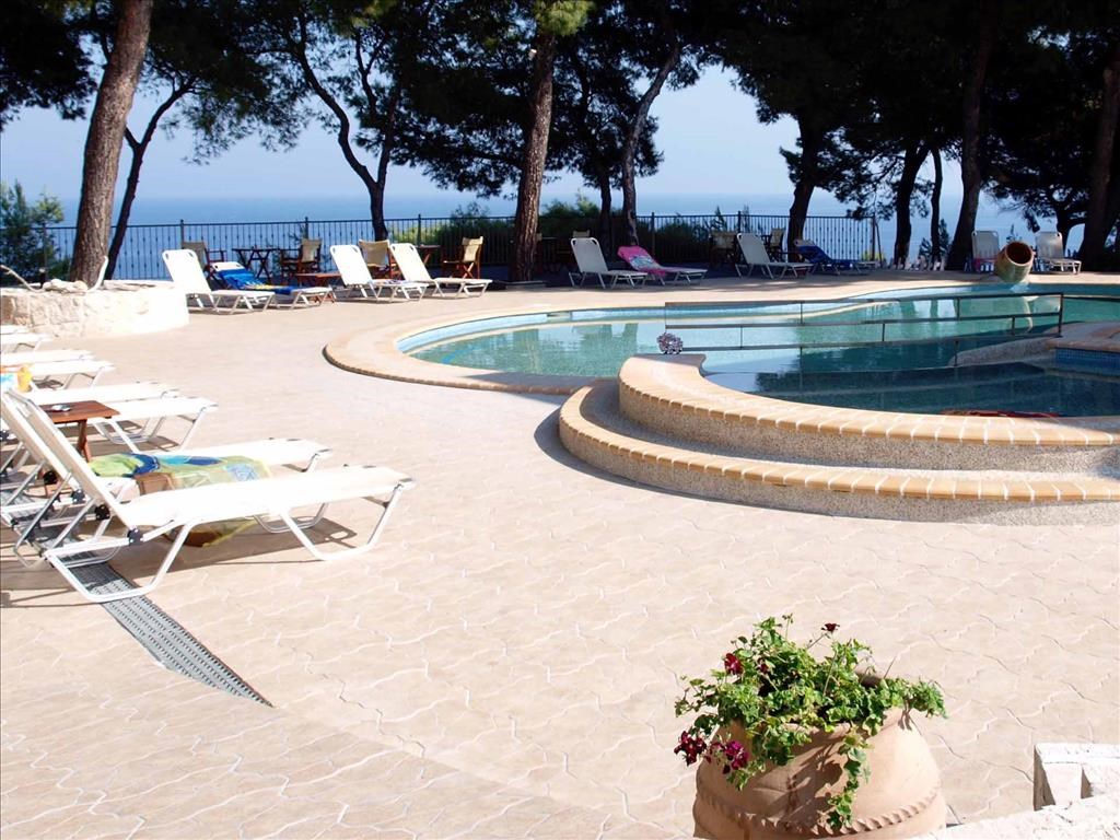 Hotel Evripidis pool 1.jpeg