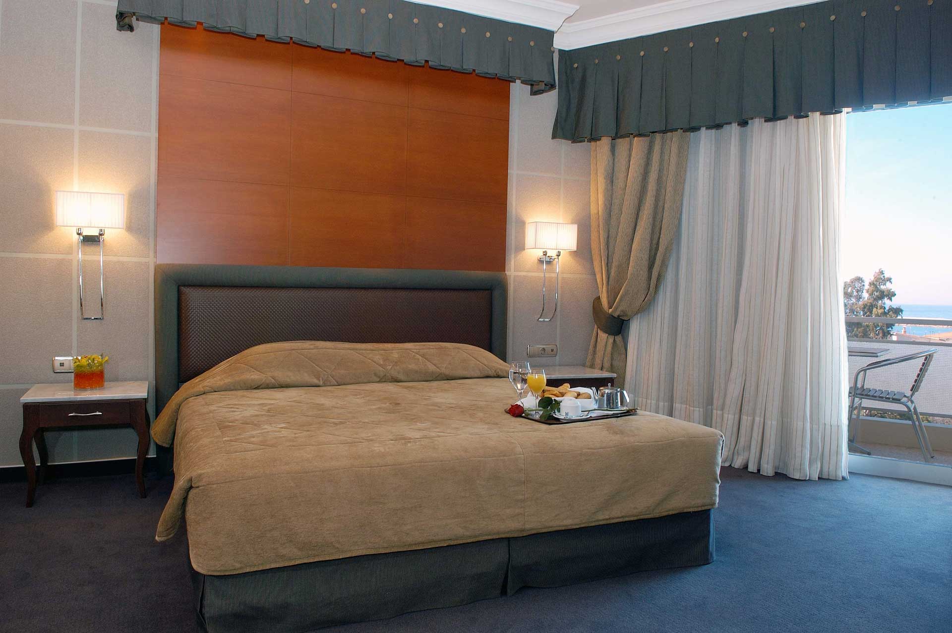 Hotel Fenix suites.jpg