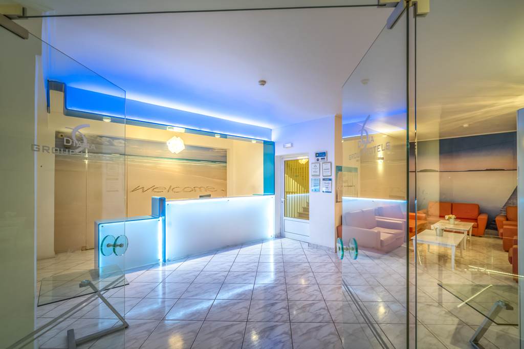 Hotel Filoxenia lobby.jpg