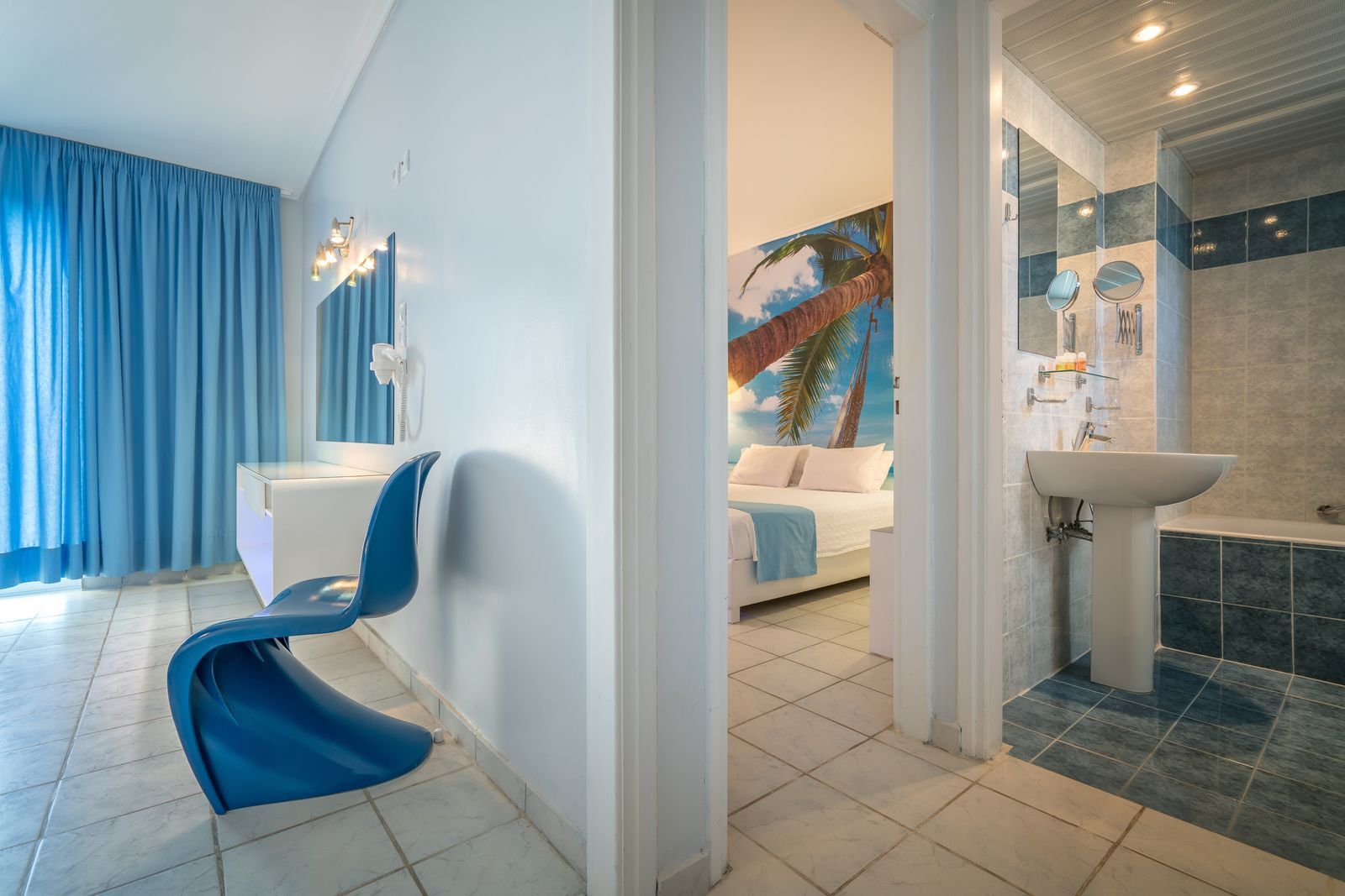 Hotel Filoxenia two bedroom family room 2.jpeg