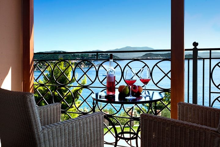 Fiorella Sea View hotel superior soba terasa.jpg