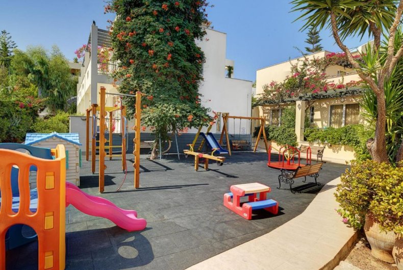 Hotel Forum Suites kids playground.jpg
