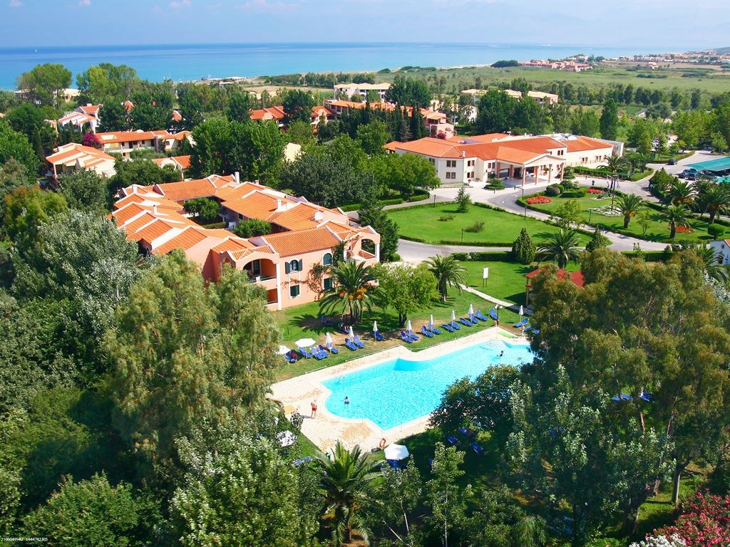 Hotel Gelina Village _ Aqua Park 3.jpg