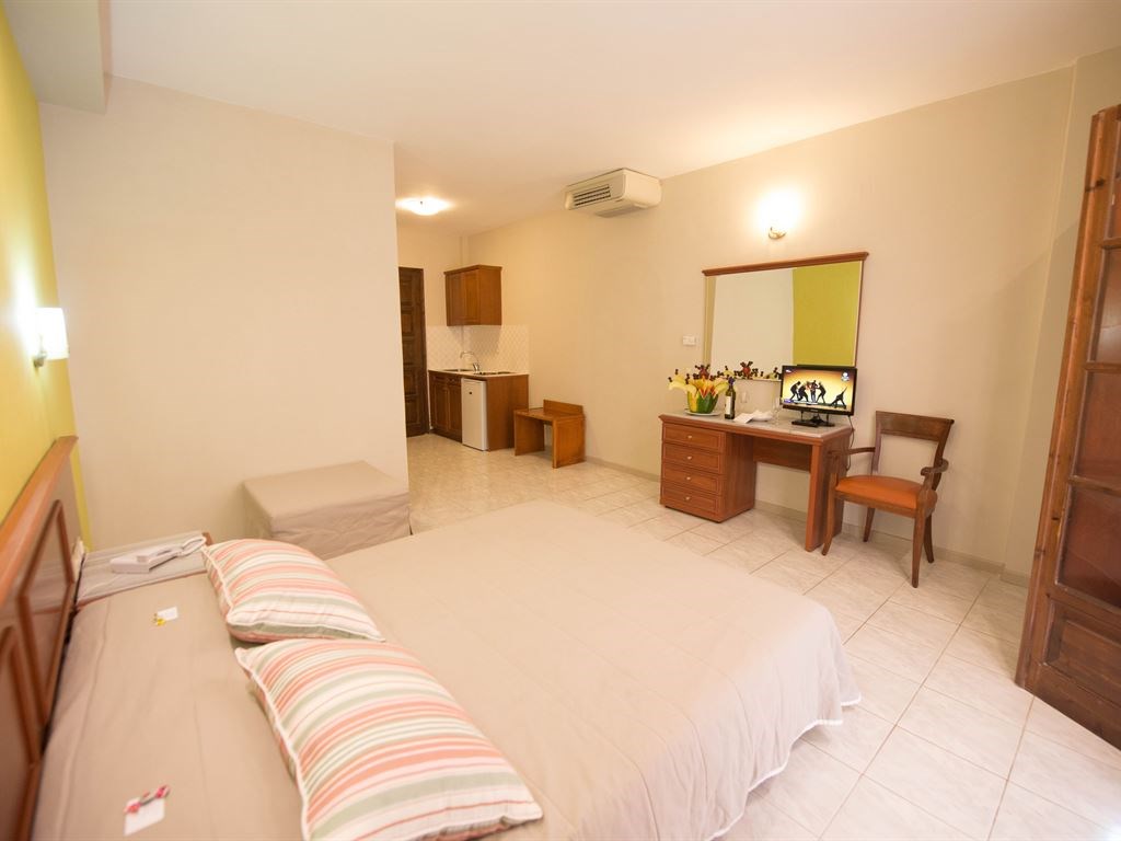 Hotel Gelina Village _ Aqua Park accomodation 4.jpg